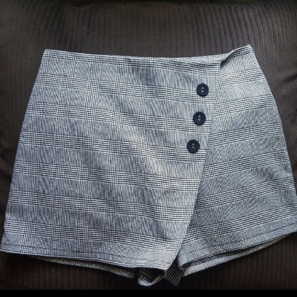 Forever 21 Dresses & Skirts - Forever 21 Plaid Skort